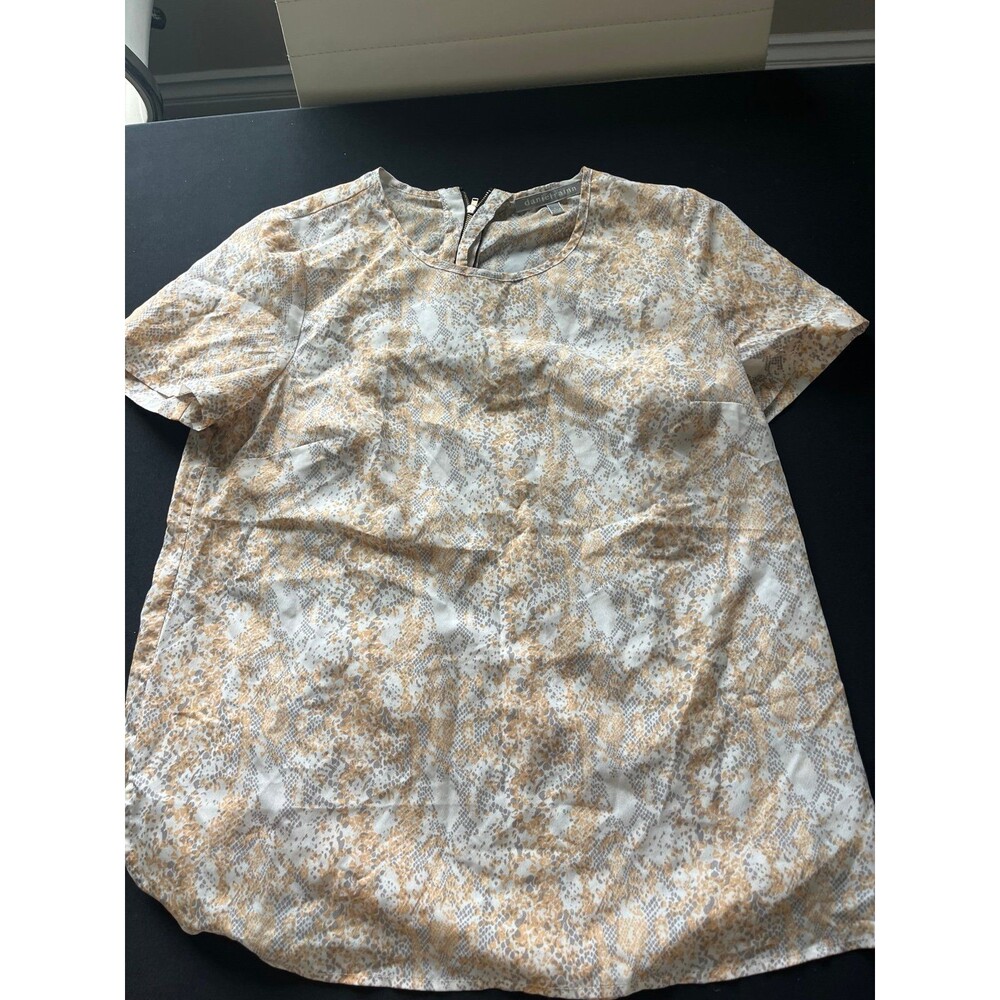 Blouse - Picture 2 of 4